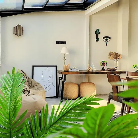 Nisurla Πανσιόν 3*