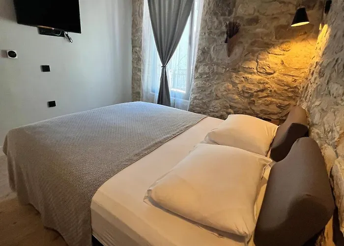 Nisurla Guest house Urla